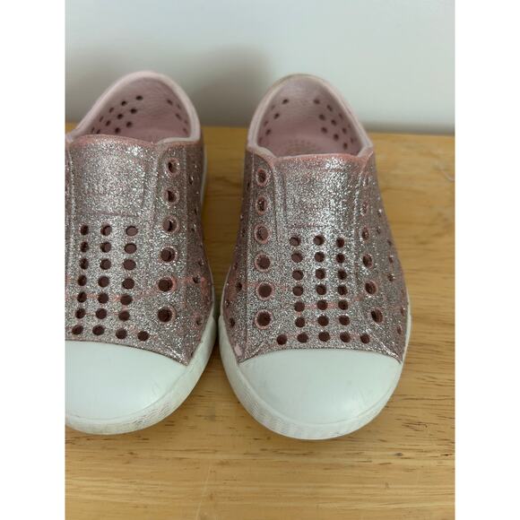 Native Jefferson Bling Glitter Slip-On Sneaker - Size 5 - Picture 4 of 9